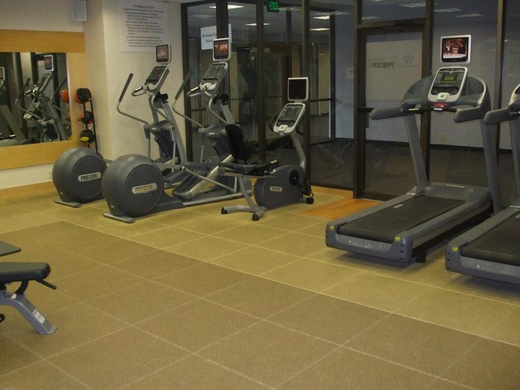Doubletree By Hilton & Executive Meeting Center Omaha-downtown Hotel 4*